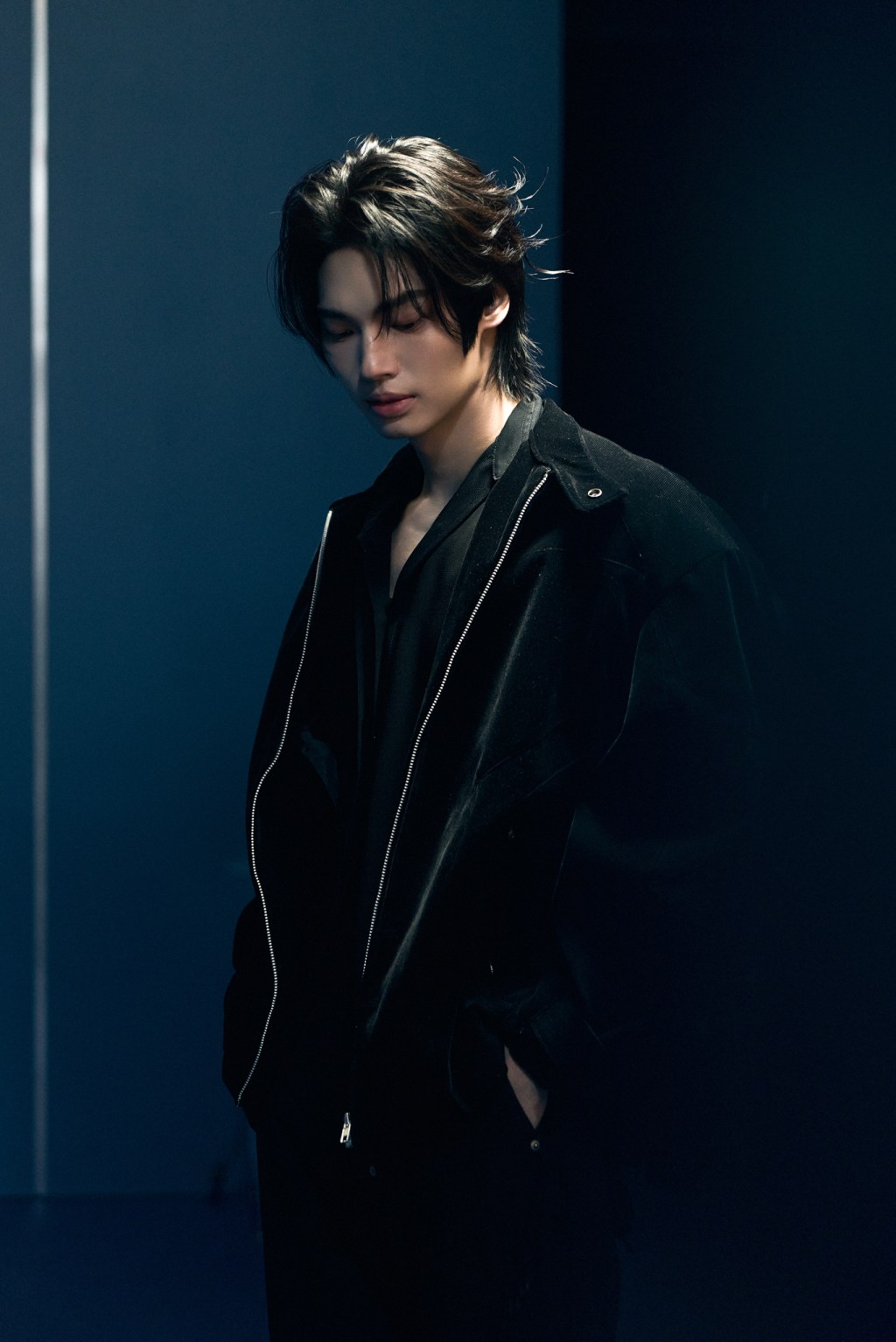 WIN METAWIN invites all fans to add more color to 2026 with his latest single, “Yours” 